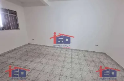 Casa com 2 quartos para alugar na Avenida Santiago Rodilha, Veloso, Osasco