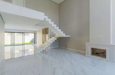 Casa com 3 quartos  ( 3 suítes )  à venda no bairro moinhos de vento em canoas