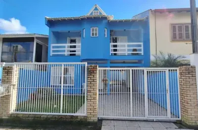 Casa com 4 quartos à venda no Harmonia, Canoas 