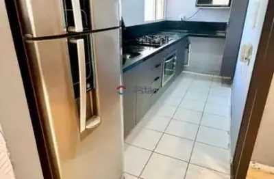 Excelente apartamento c/ 02 dormitórios em condomínio fechado