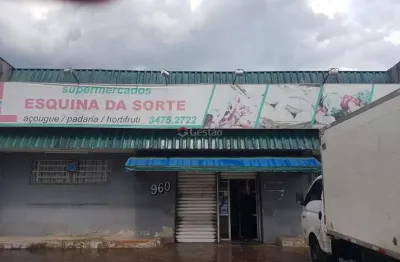Barracão / Galpão / Depósito à venda na Rua Itália, 960, Niterói, Canoas