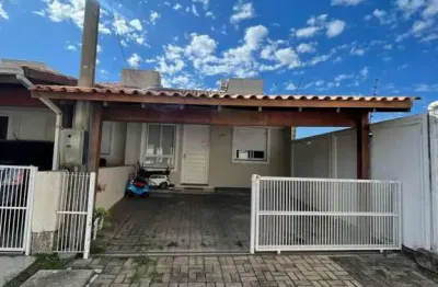 Casa com 2 quartos para alugar no Olaria, Canoas 