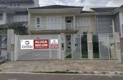 Casa com 4 quartos para alugar no Moinhos De Vento, Canoas 