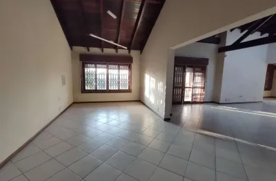 Casa com 4 quartos para alugar na Rua Tietê, 375, Igara, Canoas