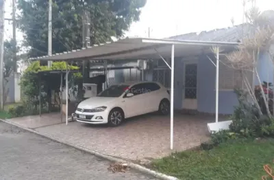 Casa com 2 quartos à venda na Rua Camboatás, 190, Igara, Canoas