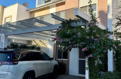 Casa em condomínio - mobiliada - alto padrão - 3 dormitórios - sendo 1 suíte.