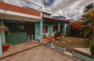 Casa com 2 quartos à venda na Rua Oito, 10, Guajuviras, Canoas