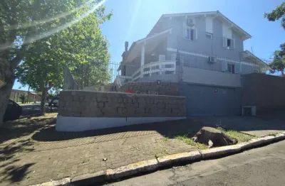 Casa com 3 quartos para alugar na Rua Marquês de Olinda, 282, São José, Canoas