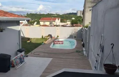 Uma casa totalmente térrea para você!!! e ainda com uma edícula nos fundos!! venha conferir! bairro atibaia jardim!