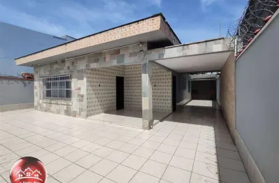 450mts da praia - em ótimo local da praia grande - casa muito boa com 3 dormitório e garagem boa com 5 vagas!