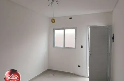 Em fase de acabamento - próximo do kartódromo de praia grande - ótimo local  - sobrado novo com churrasqueira - 2 dormitórios.
