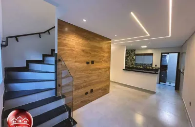 Sobrado de condomínio e com acabamento de primeira - ao lado da av. presidente kennedy - 3 quadras da praia - zona 01 da pg - r$385.000.