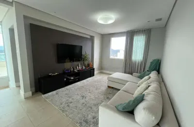 Cobertura duplex para locação próximo a avenida brasil de balneário camboriú