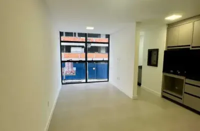Apartamento 2 quartos para locação anual no bairro são francisco de assis em camboriú