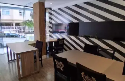 Sala comercial para locação anual no bairro centro em balneário camboriú!