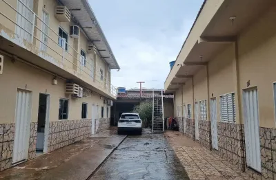 Excelente conjunto de kitinetes próximo unic/univag/ ufmt