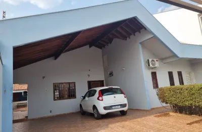Casa com 4 quartos à venda na Rua Bérgamo, 7, Jardim Itália, Cuiabá