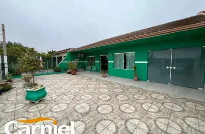 Residência espetacular!!!! uma das melhores casas de cidreira!!!! centro da cidade!!!!