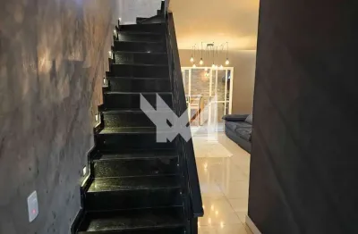 Oportunidade de compra sobrado residencial em condomínio fechado - vila maria alta