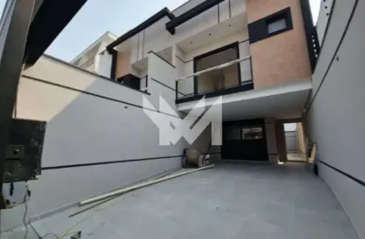 Sobrado no bairro parque vitória com 3 suítes com 4 vagas de garagem