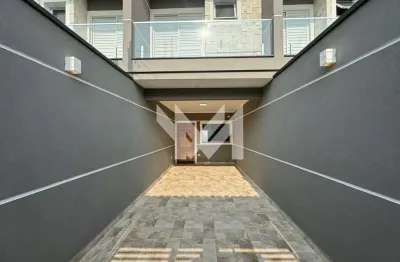 Sobrado novo com 3 quartos sendo 1 suíte e 2 vagas de garagem para venda na vila maria alta