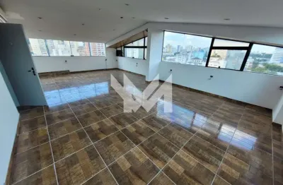 Casa comercial para alugar na Rua Henrique Bernardelli, 136, Santana, São Paulo