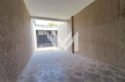 Casa com 3 quartos para alugar na Rua Canápolis, 294, Vila Medeiros, São Paulo