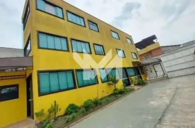 Galpão comercial de 3500m² com ponte rolante para locação no jardim japão