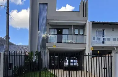 Casa com 3 quartos à venda na rua alberto koerbel, iná, são josé dos pinhais, 230 m2 por r$ 1.100.000