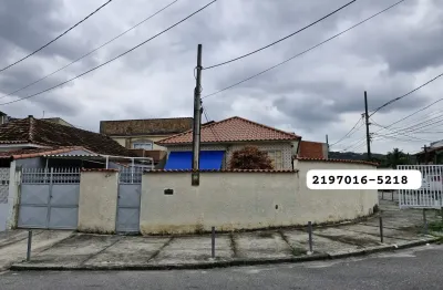 Casa com 3 quartos e 360 m² à venda em Senador Vasconcelos- Rio de Janeiro