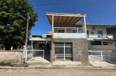 Casa com 3 quartos à venda na Servidao Ondina Manoela Stein Da Silva, 62, Vila Nova, Porto Belo
