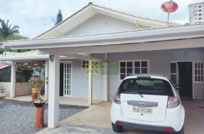 Casa com 3 quartos à venda na Rua Mario Manoel Da Silva, 50, Vila Nova, Porto Belo
