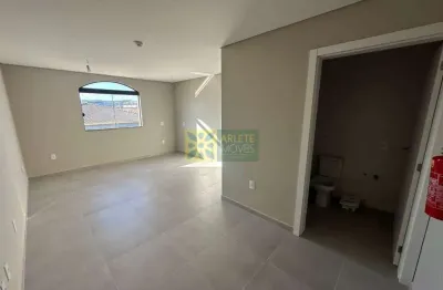 Sala comercial para alugar na Rua Gualberto Leal Nunes, 397, Centro, Porto Belo