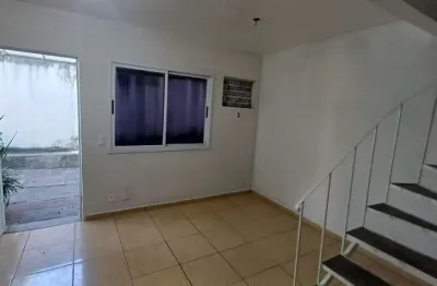 Casa duplex para venda em rio de janeiro, praça seca, 2 dormitórios, 2 banheiros, 1 vaga