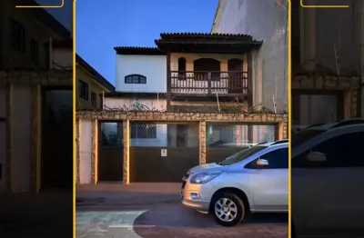 Vendo excelente duplex com 3 dormitórios no visconde em macaé