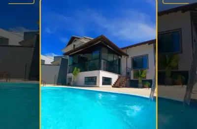 Vendo maravilhosa casa linear  com 3 dormitórios no vale dos cristais em macaé