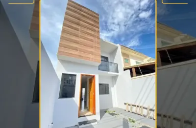 Vendo ótima casa com 4 quartos no novo horizonte  em macaé