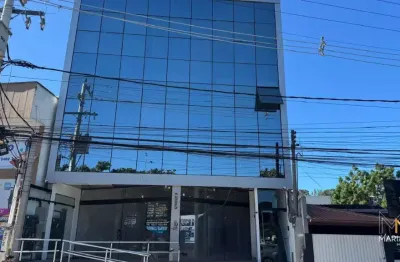 Alugo ótima sala comercial em costa azul em rio das ostras rj