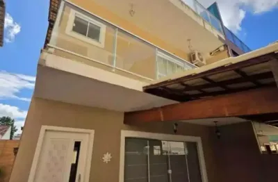 Vendo maravilhosa casa com 3 suítes na mariléia em rio das ostras