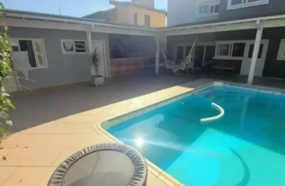 Vendo casa espetacular com 4 dormitórios no mirante da lagoa em macaé