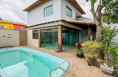 Vendo maravilhosa casa com 4 dormitórios no reduto da paz em rio das ostras