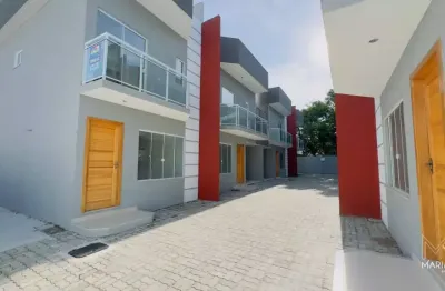 Vendo linda casa com 3 dormitórios na extensão do bosque em rio das ostras
