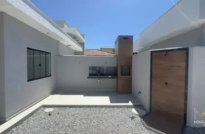 Vendo maravilhosa casa com 2 dormitórios no jardim campomar em rio das ostras