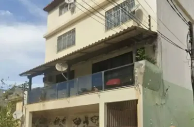Vendo ótimo apartamento com 2 dormitórios no centro de macaé