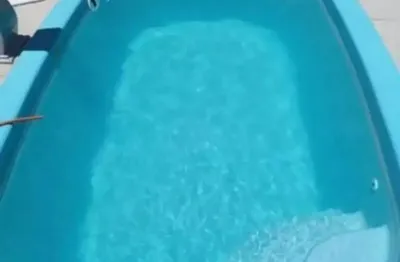 Vendo maravilhosa casa com piscina na extensão serramar em rio das ostras