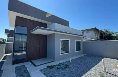 Vendo maravilhosa casa com 3 dormitórios na enseada em rio das ostras