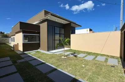 Vendo casa espetacular com 3 dormitórios e piscina na enseada em rio das ostras