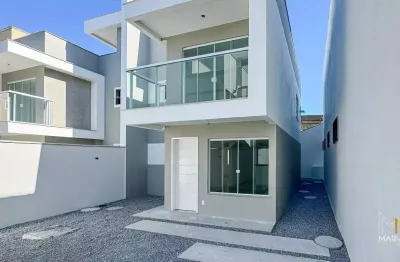 Vendo linda casa com 4 dormitórios no mariléia em rio das ostras