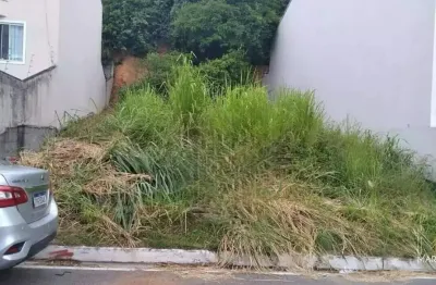 Vendo ótimo terreno com 200 mt no jardim vitória em rio das ostras
