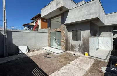 Vendo maravilhosa casa linear com 2 dormitórios  na enseada em rio das ostras